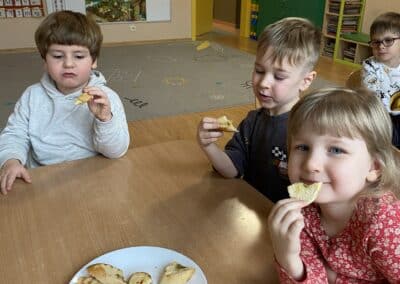 Czosnek Czarek – realizacja projektu edukacyjnego „Witaminki”